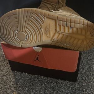 Air Jordan 1 Retro OG High Wheat Suede